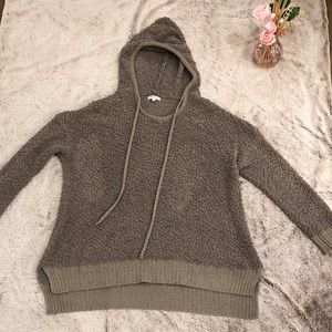 🌼 3/$30 5/$40 Hooded popcorn pullover EUC🌼
